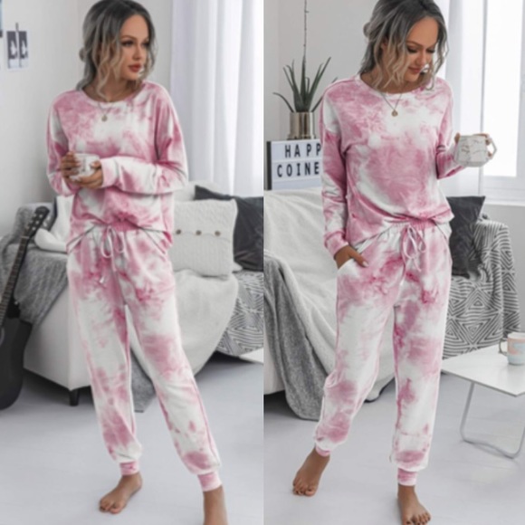 NEW Two Piece Pink Tie Dye Lounge Set - Picture 2 of 12